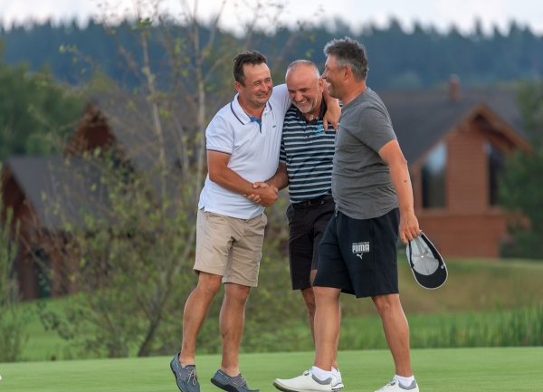 V4 Golf Cup 2018